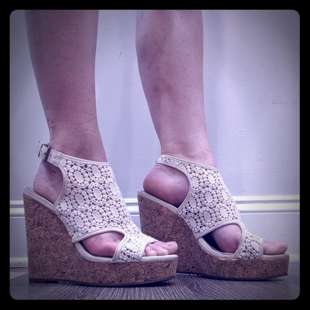 Lucky White Lace Wedge Sandals